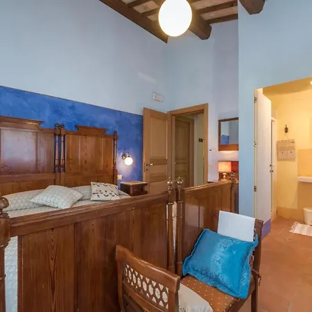 Casale Verdicchio 10&2, Emma Montecarotto