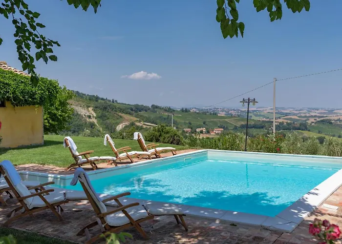 Casale Verdicchio 10&2, Emma Montecarotto